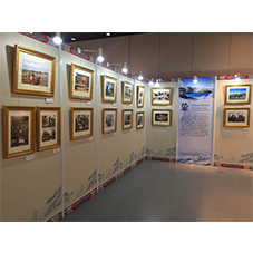 拉萨海关摄影展