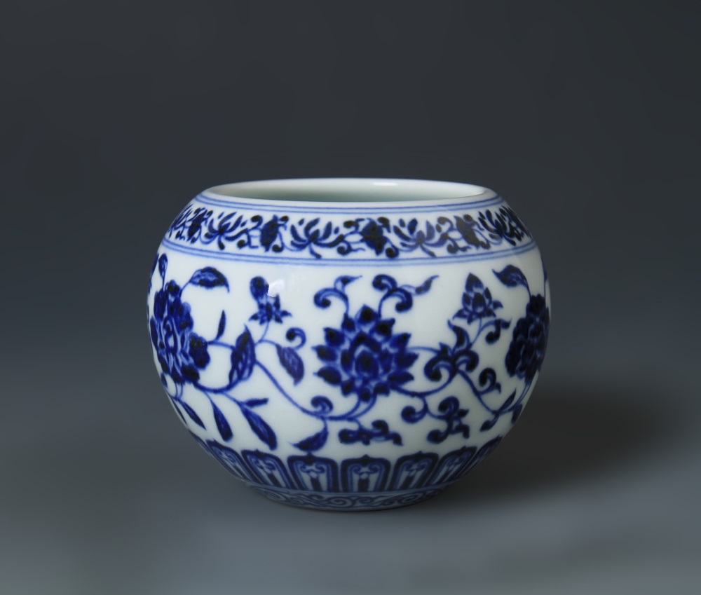 明宣德 青花四季花卉纹水盂 (2).JPG