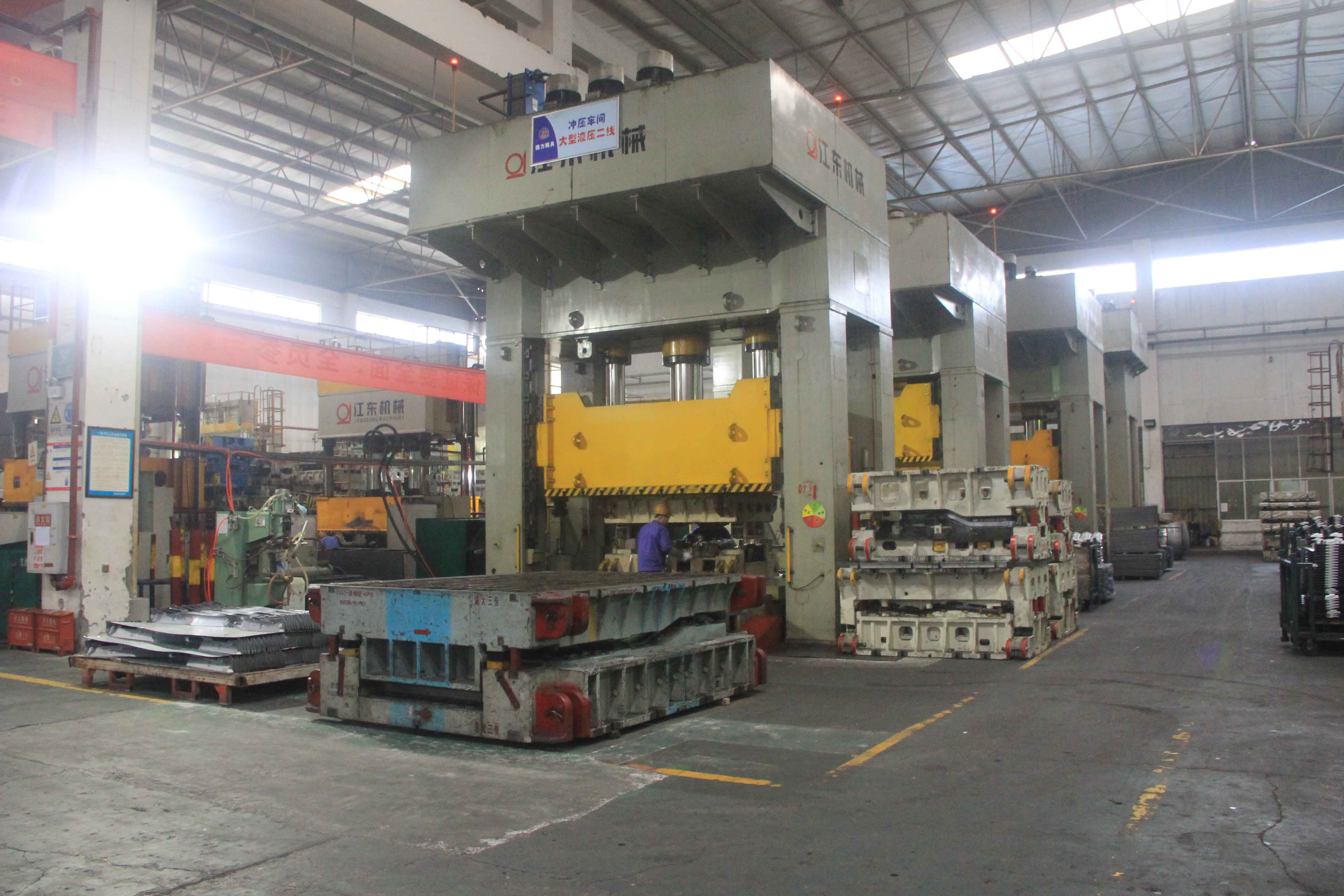 1250T-1500T大冲线二线