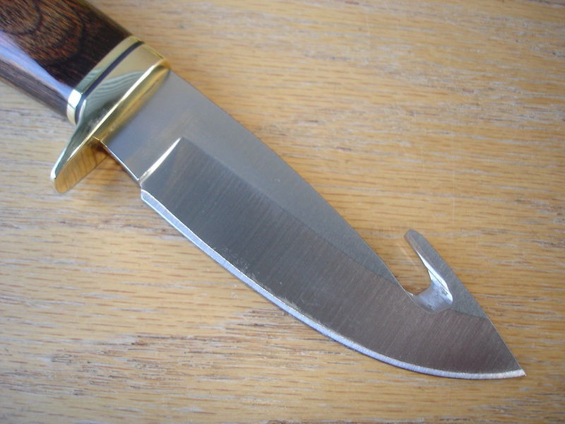 brgb buck 巴克 0191brg-b 黄檀木柄缎面狩猎直刀  型号 0191brg-b 刃