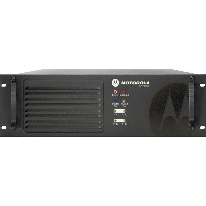 摩托罗拉数字中继台 XiR R8200