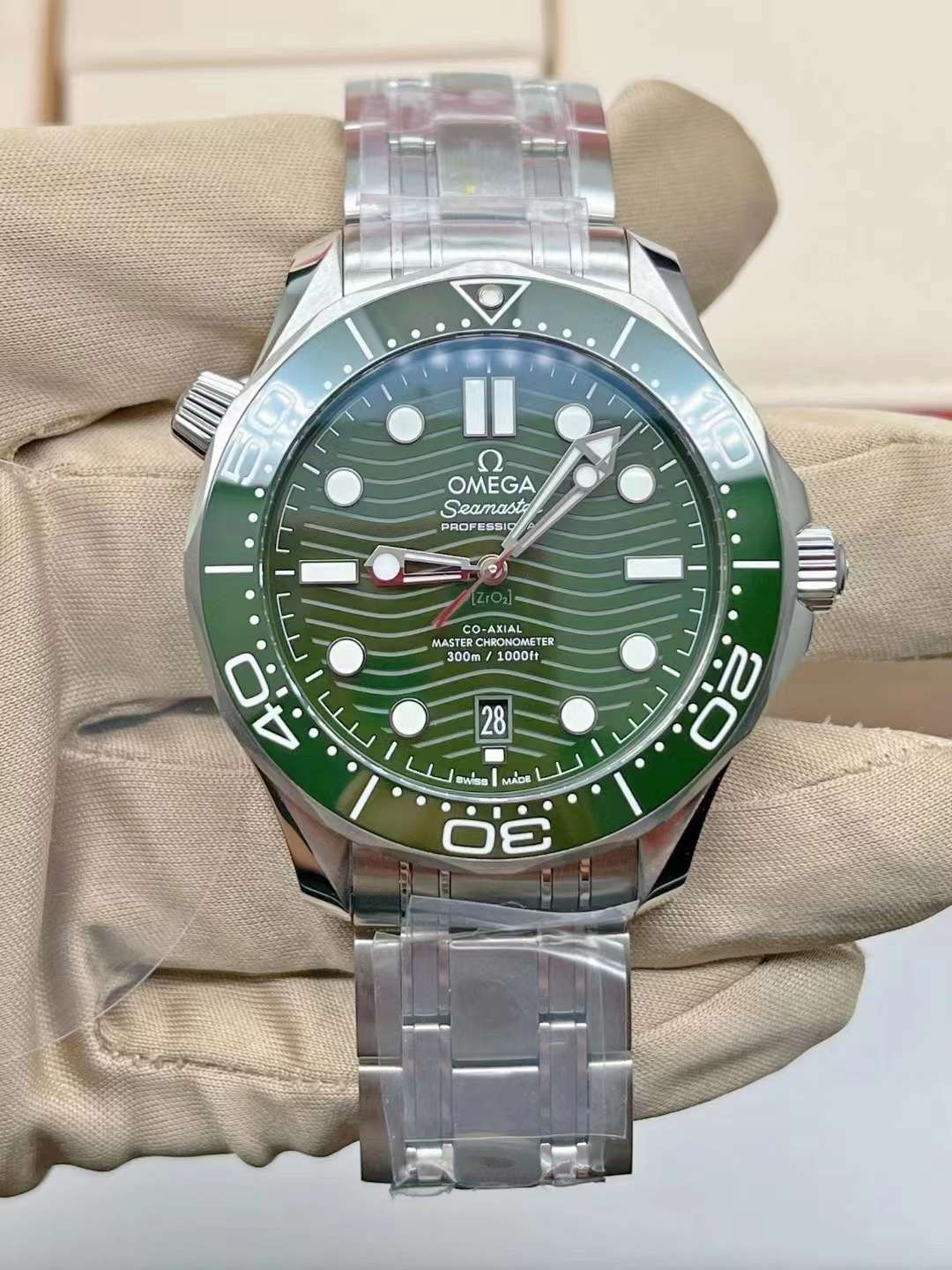 欧米茄海马系列欢迎全球比价  诚裕名表实体店现货(重磅来袭:不议价)