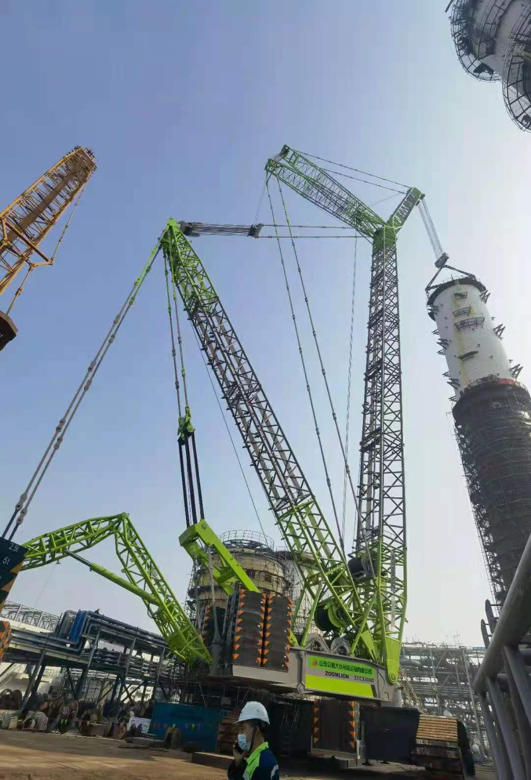 2000吨履带吊扳杆大吉