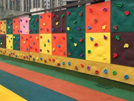 攀岩墙生产厂家