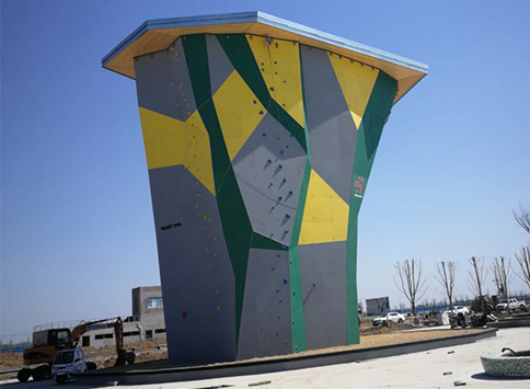 小型攀岩墙厂家