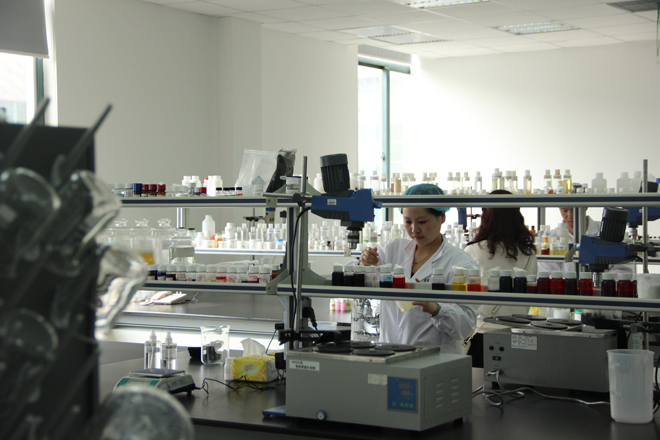 自来水排泥水实验室研发