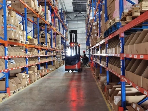 以旧换新，激活快递物流新动能