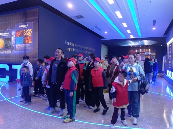 20240403102449_11025.jpg 05bfbf00acc08fdd99a2fb9df377a2e.jpg