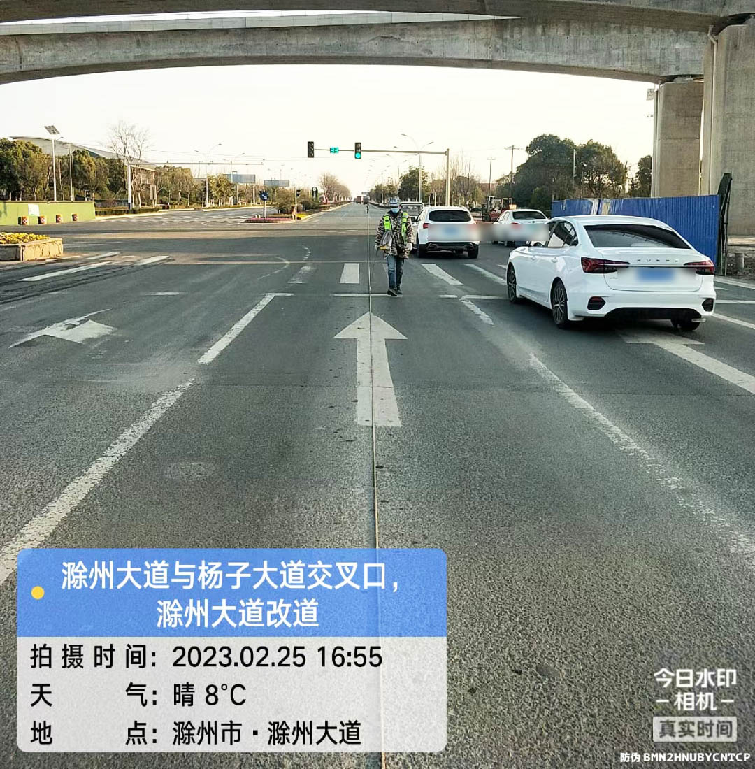 除州大道與楊子大道交叉口改道劃線