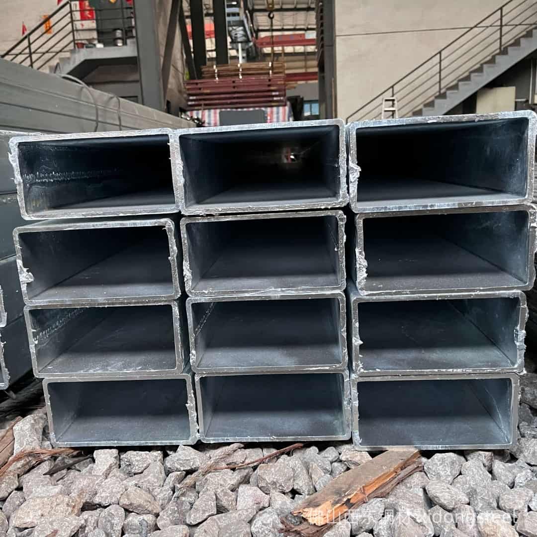 200*100*5.75方管实物图片