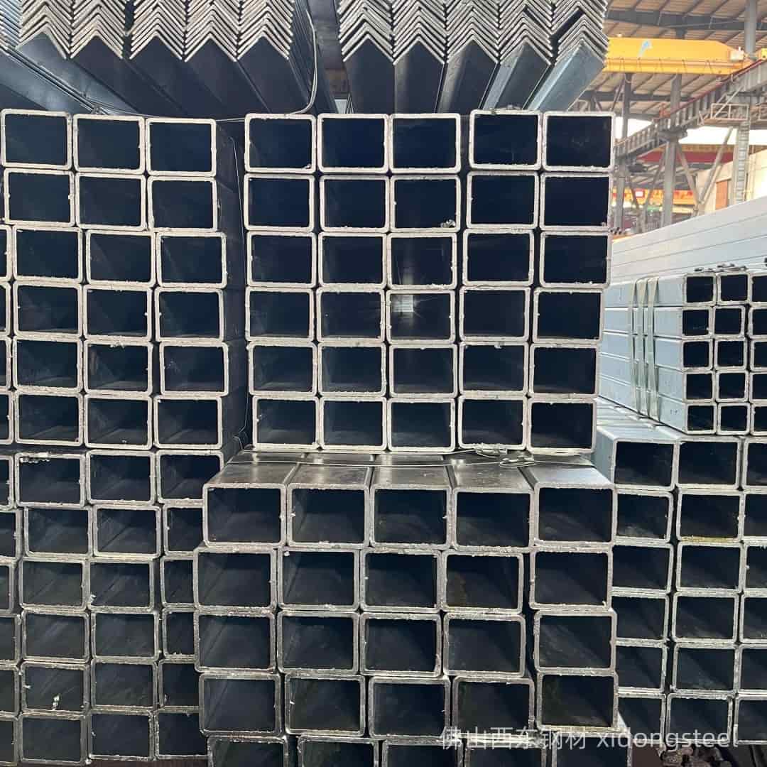 30*20*2.5方管实物图片