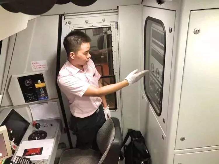 地鐵隧道應急通信解決方案